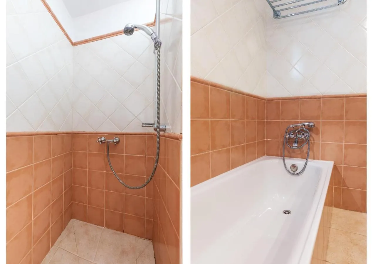 Bed and Breakfast Surfescape Fuerteventura Лахарес 4*,  Испания